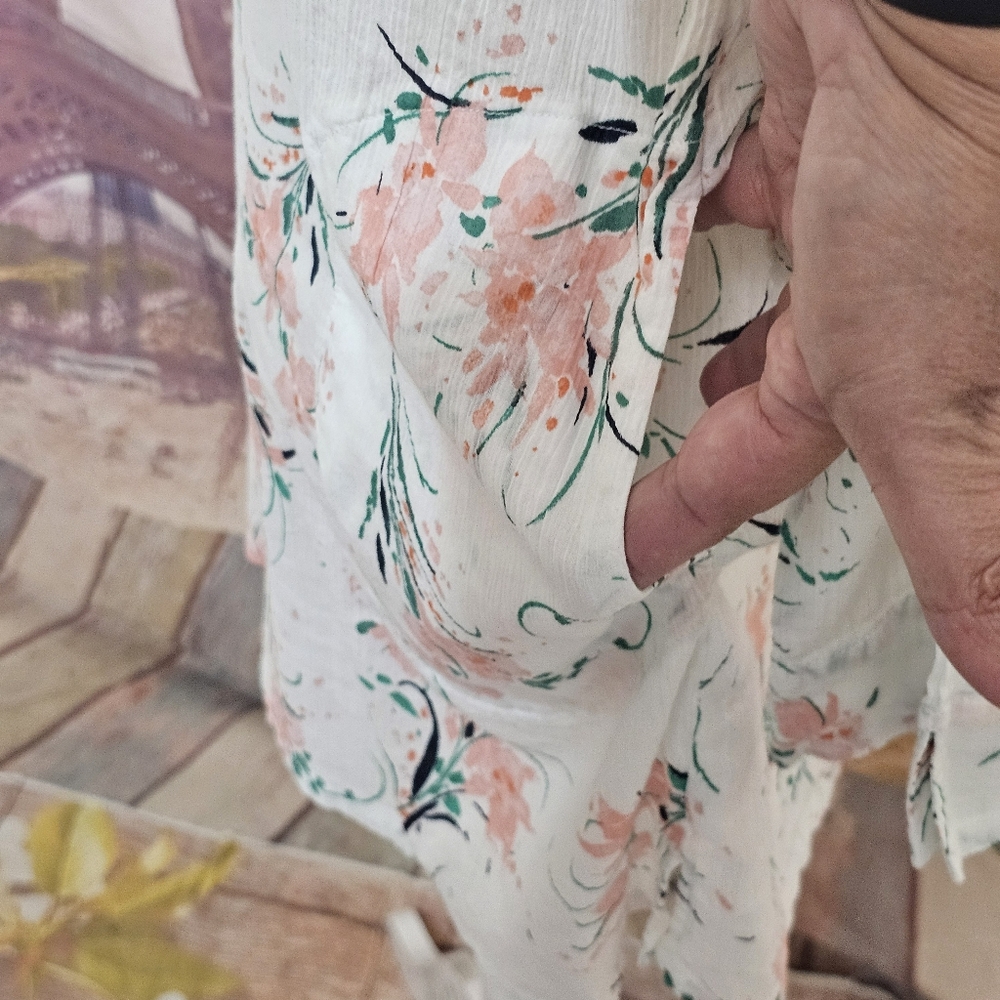 Carve Designs Gia Coverup Pink and Green Cloud Bouquet - Picture 8 of 12